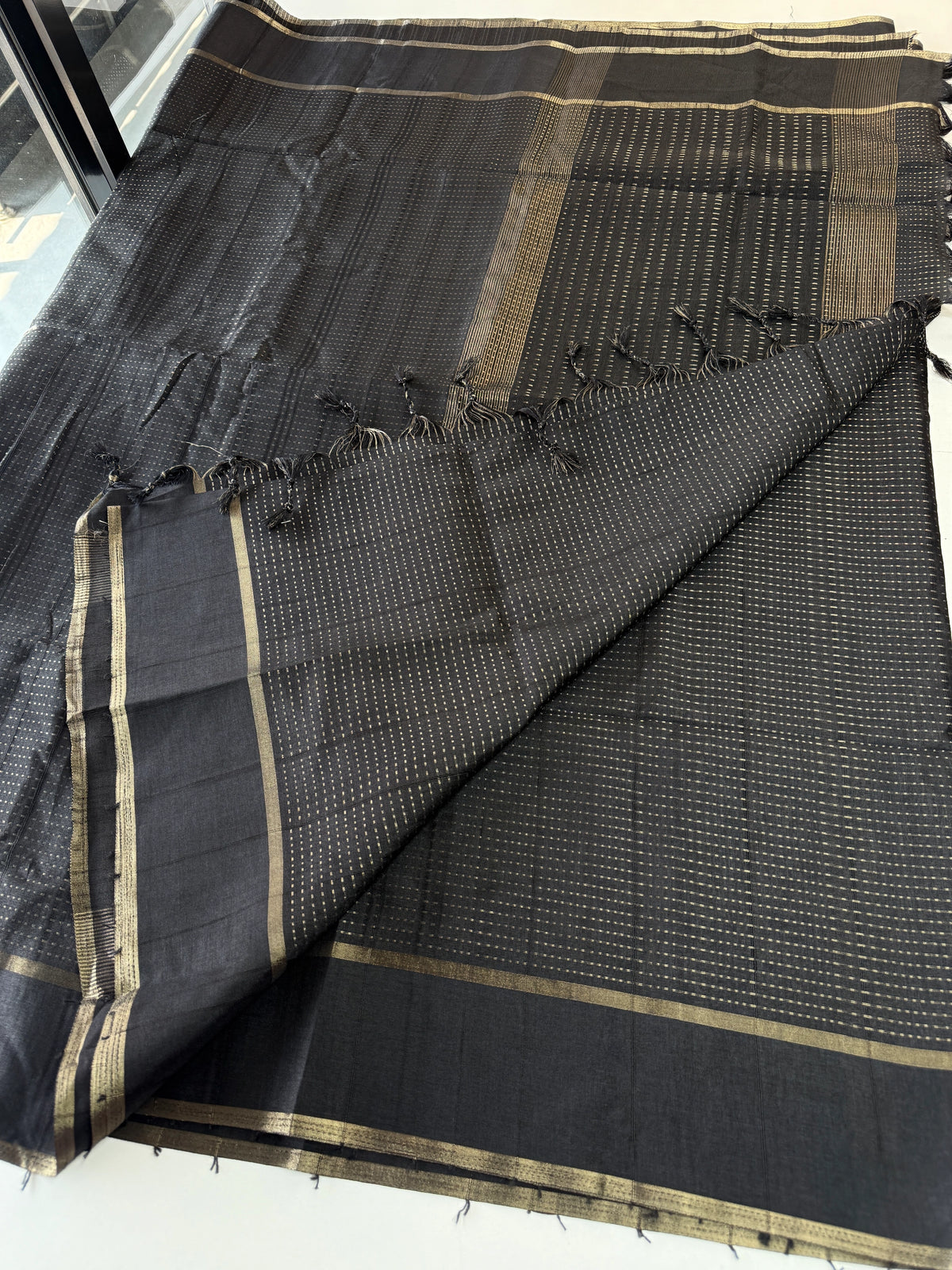 Semi matka saree/MAT12