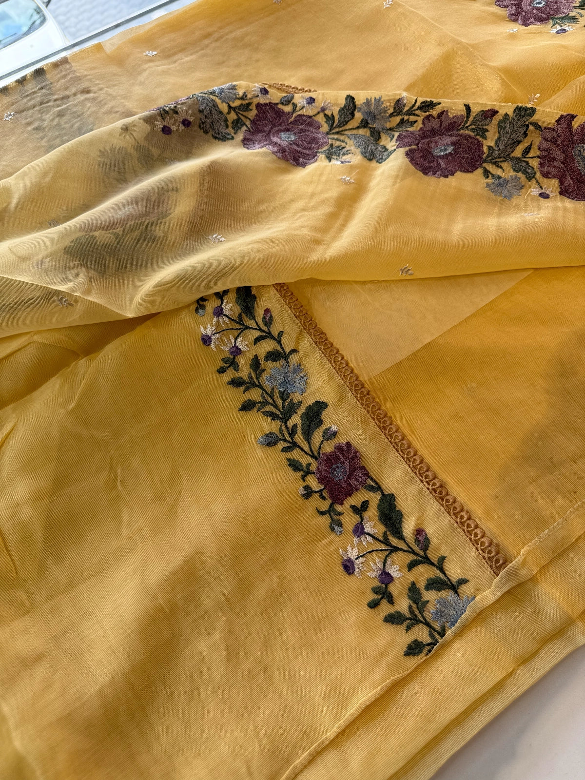 Tissue Chanderi Blend / 275E