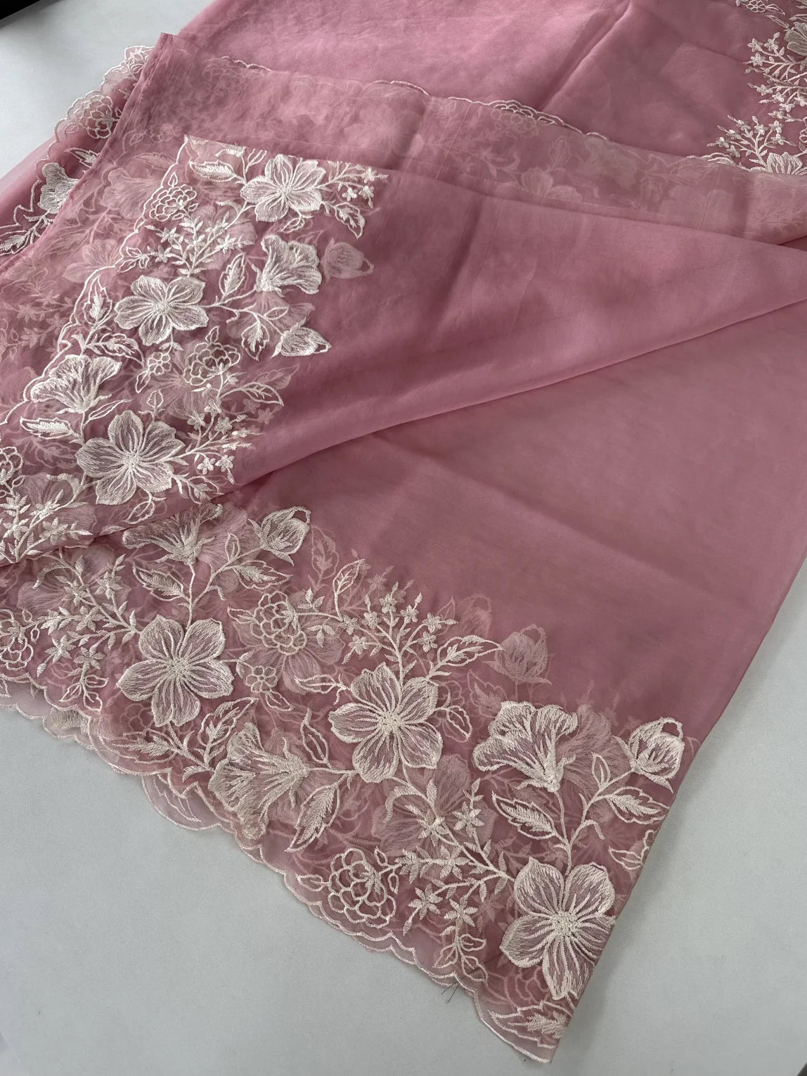 Soft Organza / CW017