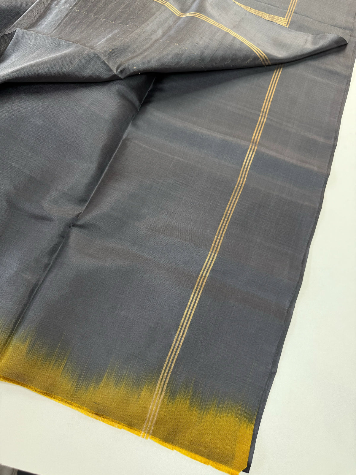 Pure silk saree/ HLS10