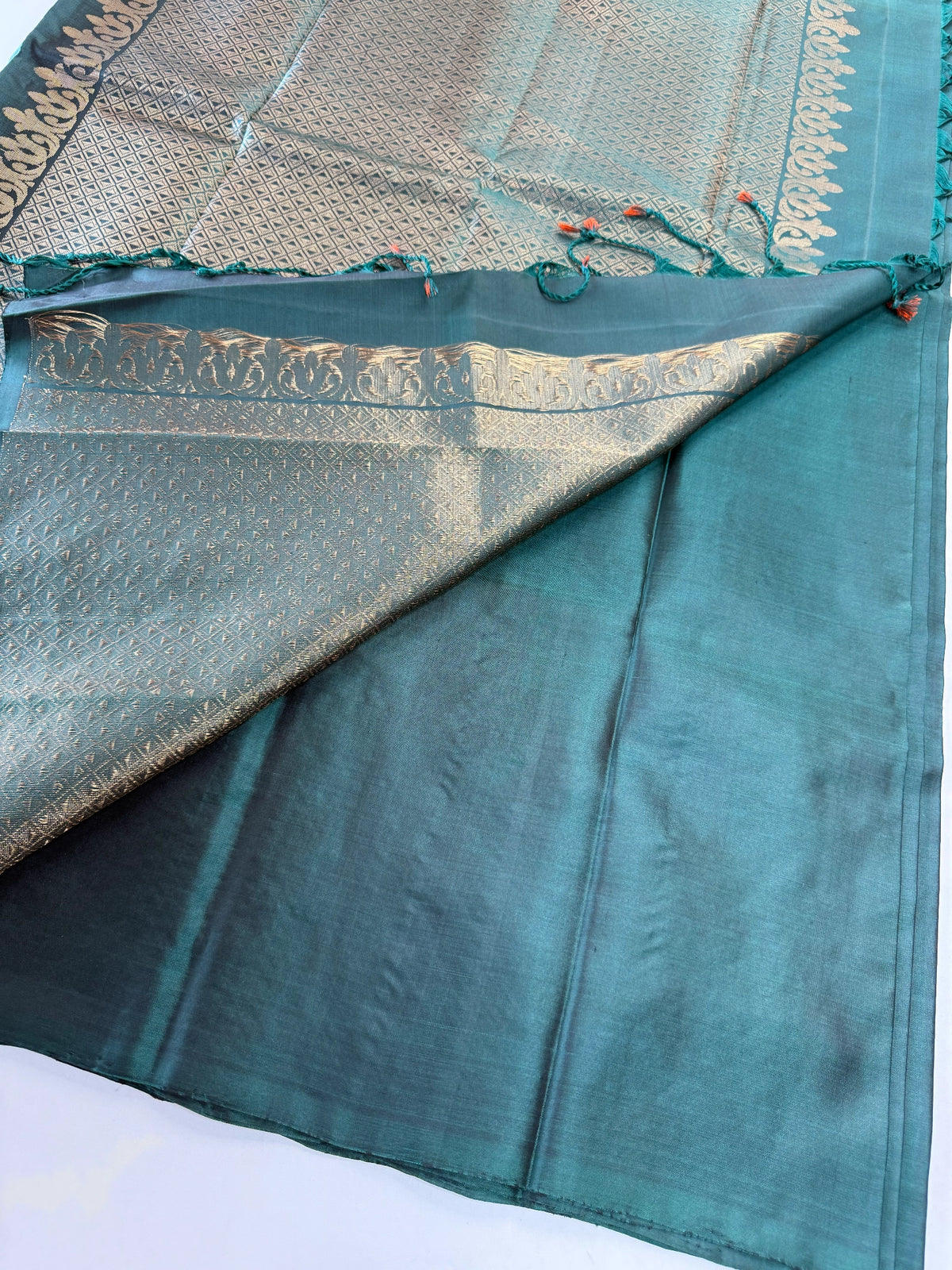Pure silk Saree / HLS10