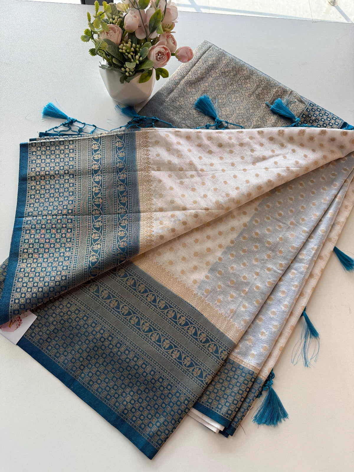 Soft Georgette Banarasi /MT101