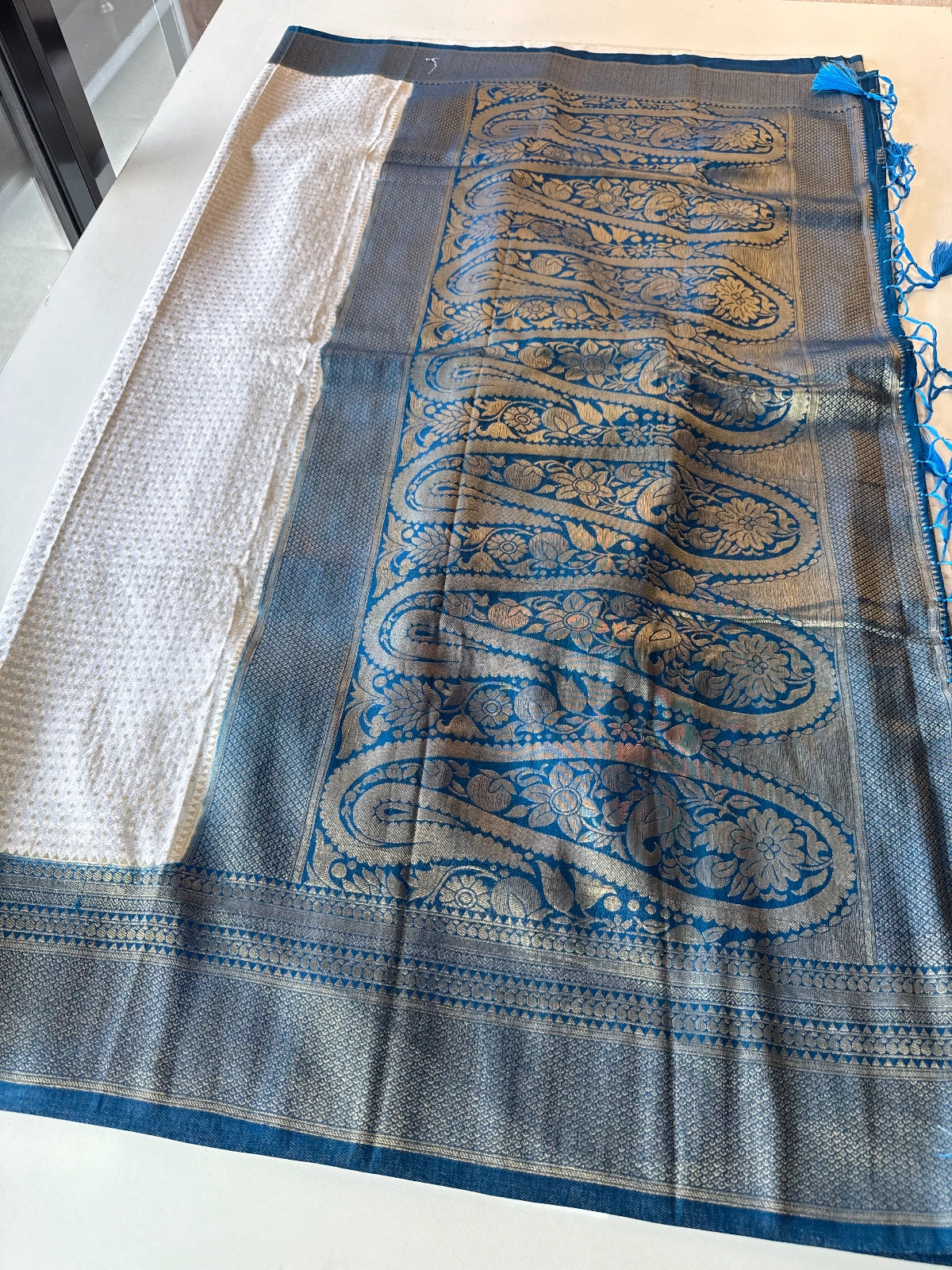 Soft Georgette Banarasi /MT101