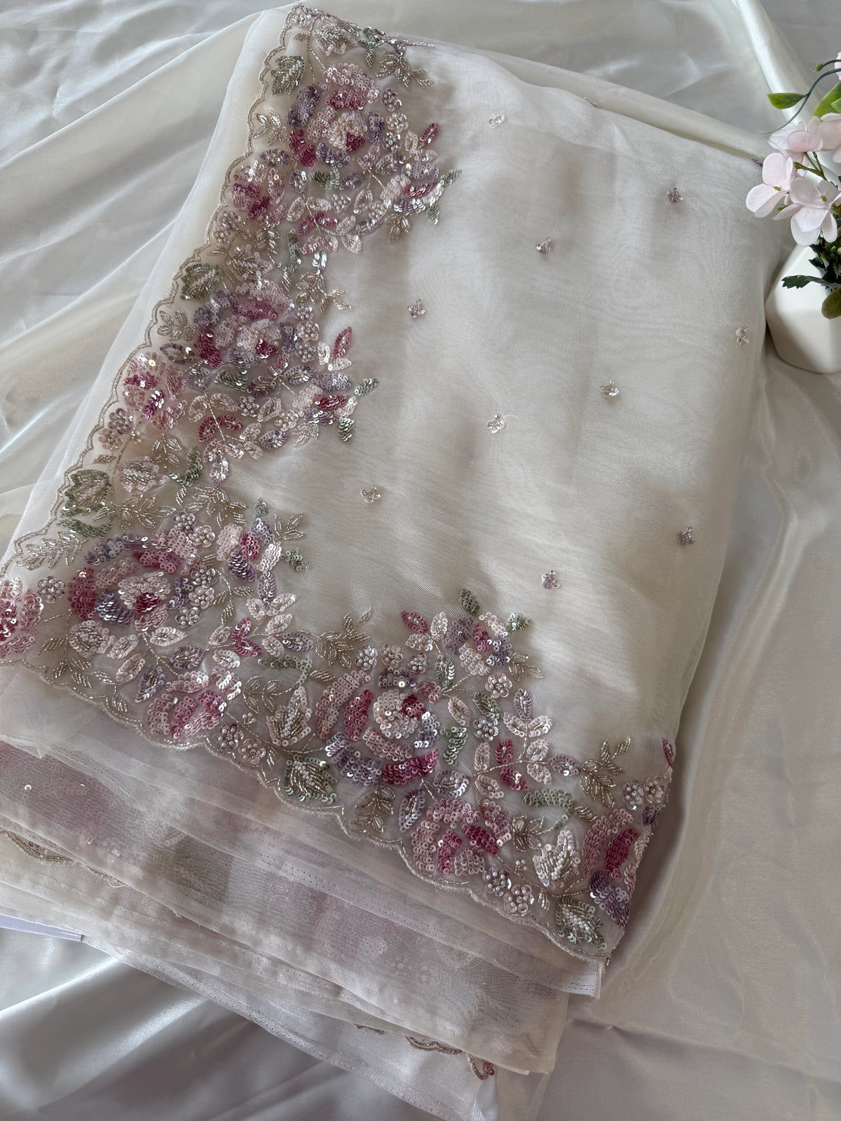 Premium Glass organza Saree/AP173