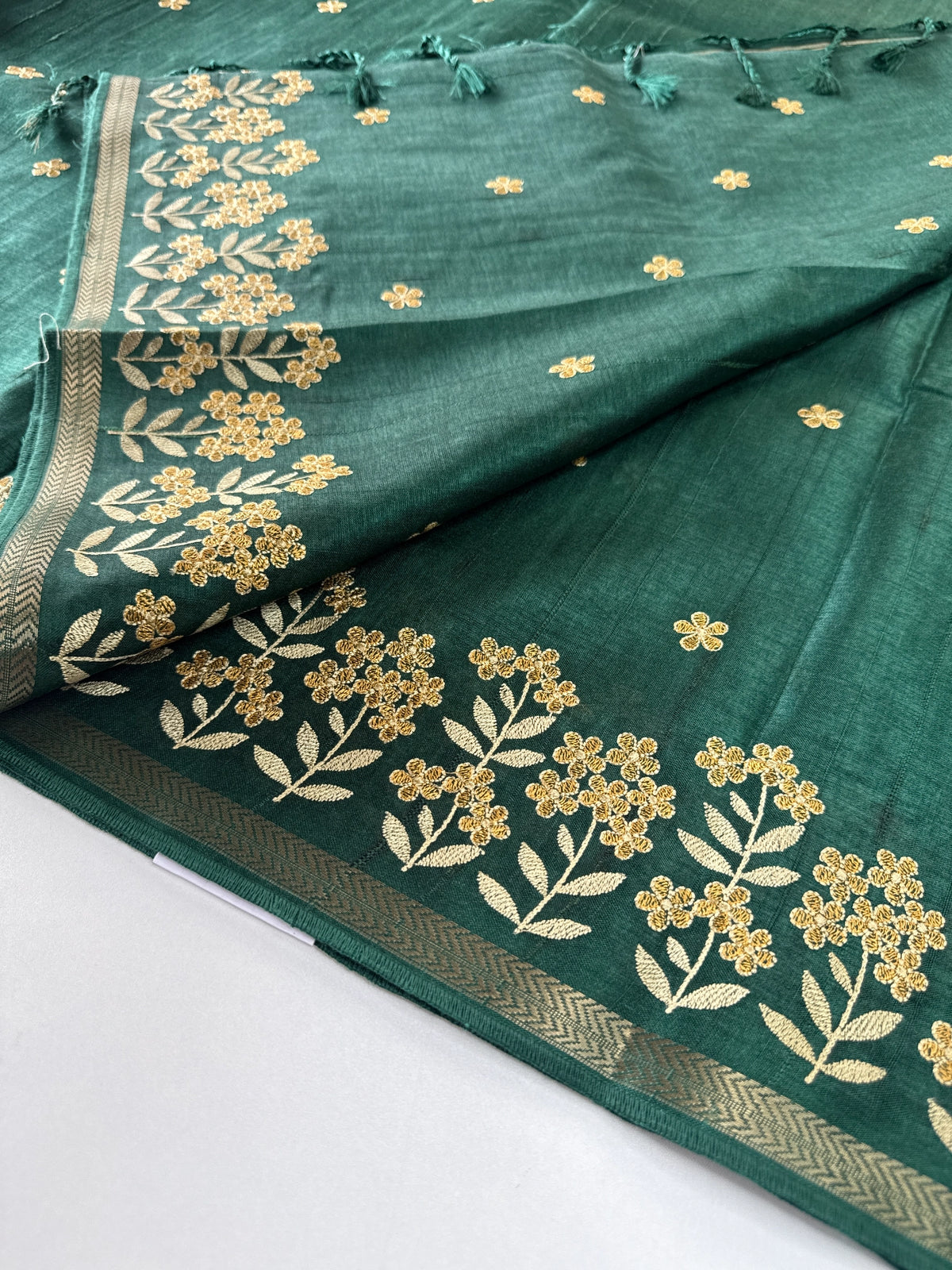 Soft Semi Tussar Saree/ D139