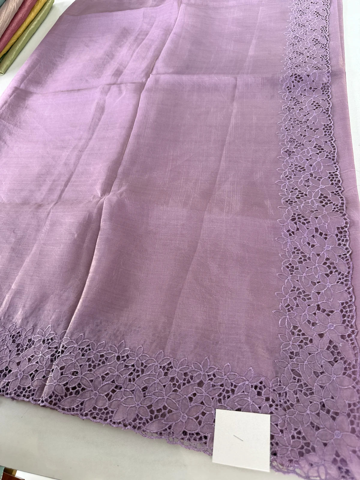 Crushed cutwork /CW050