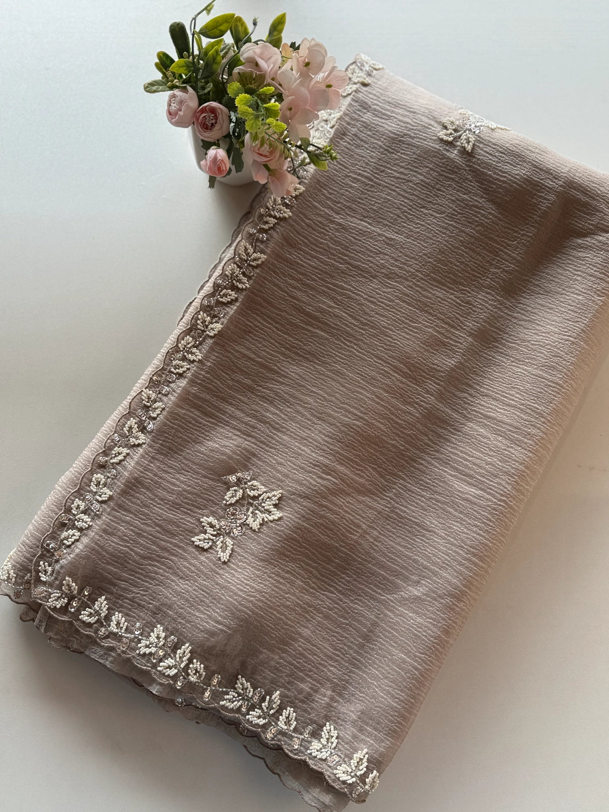 Platinum Crushed Crape / HM84