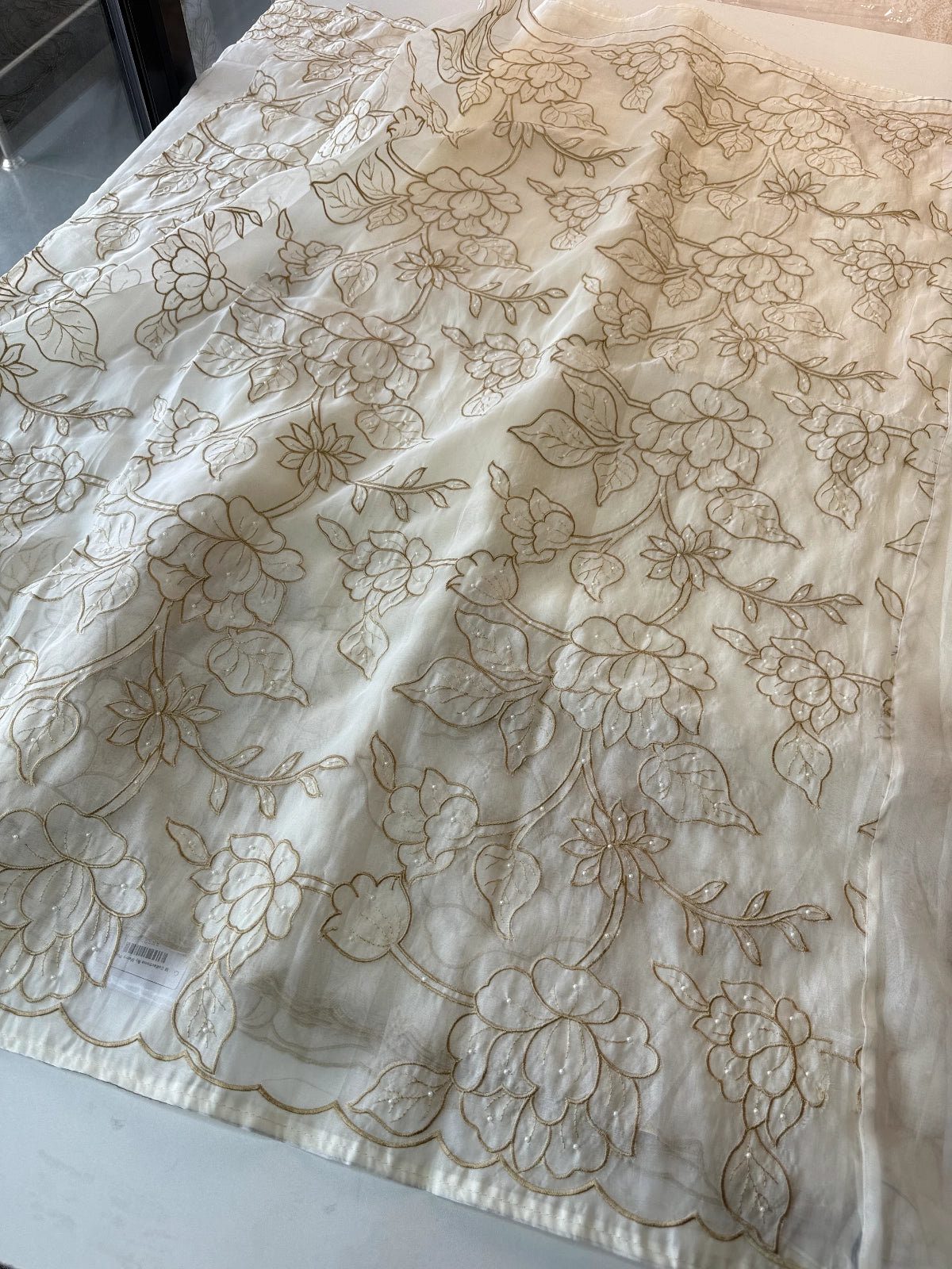 Viscous Organza/ AWS22