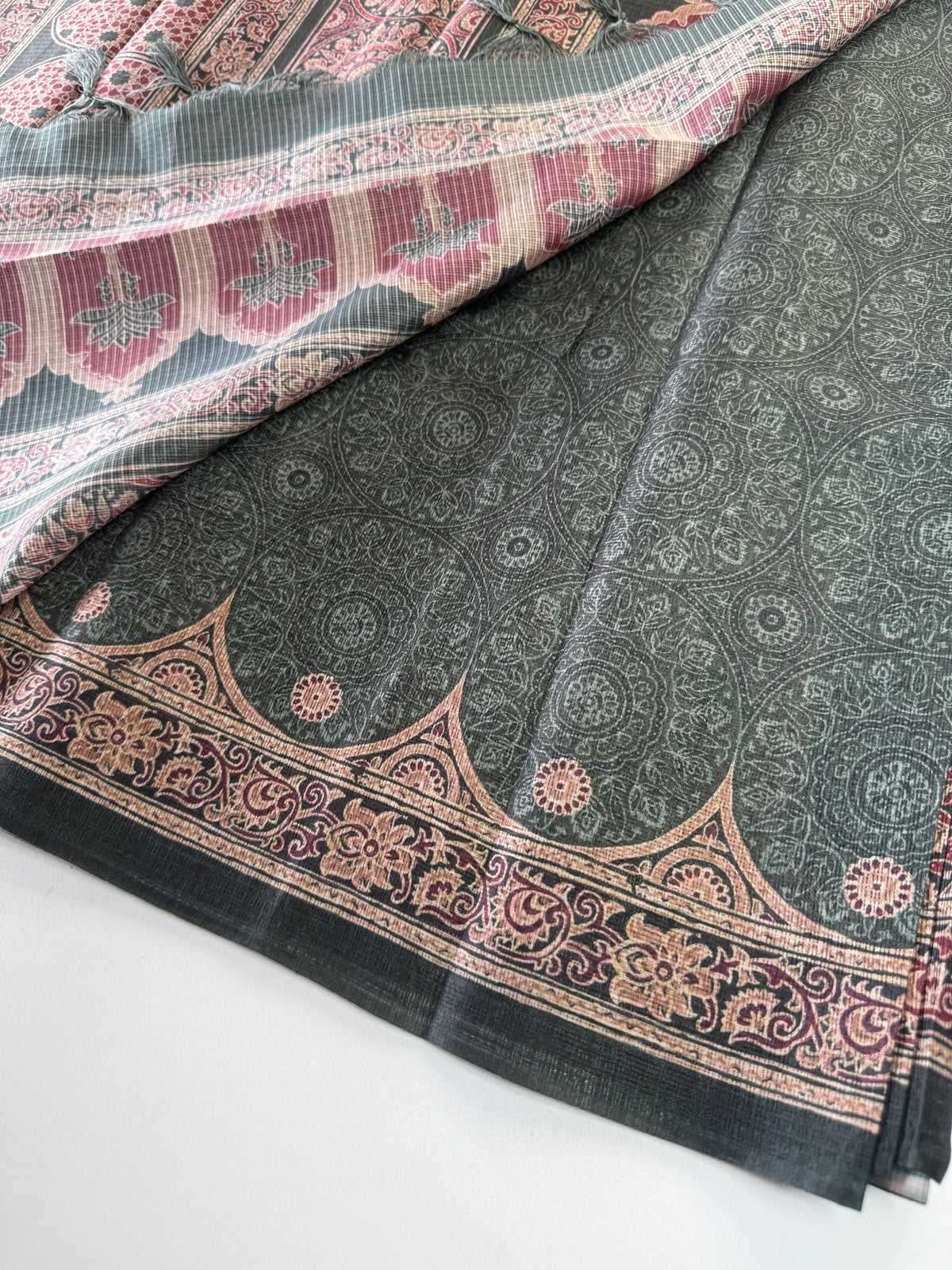 Kotta finished saree/ SR635