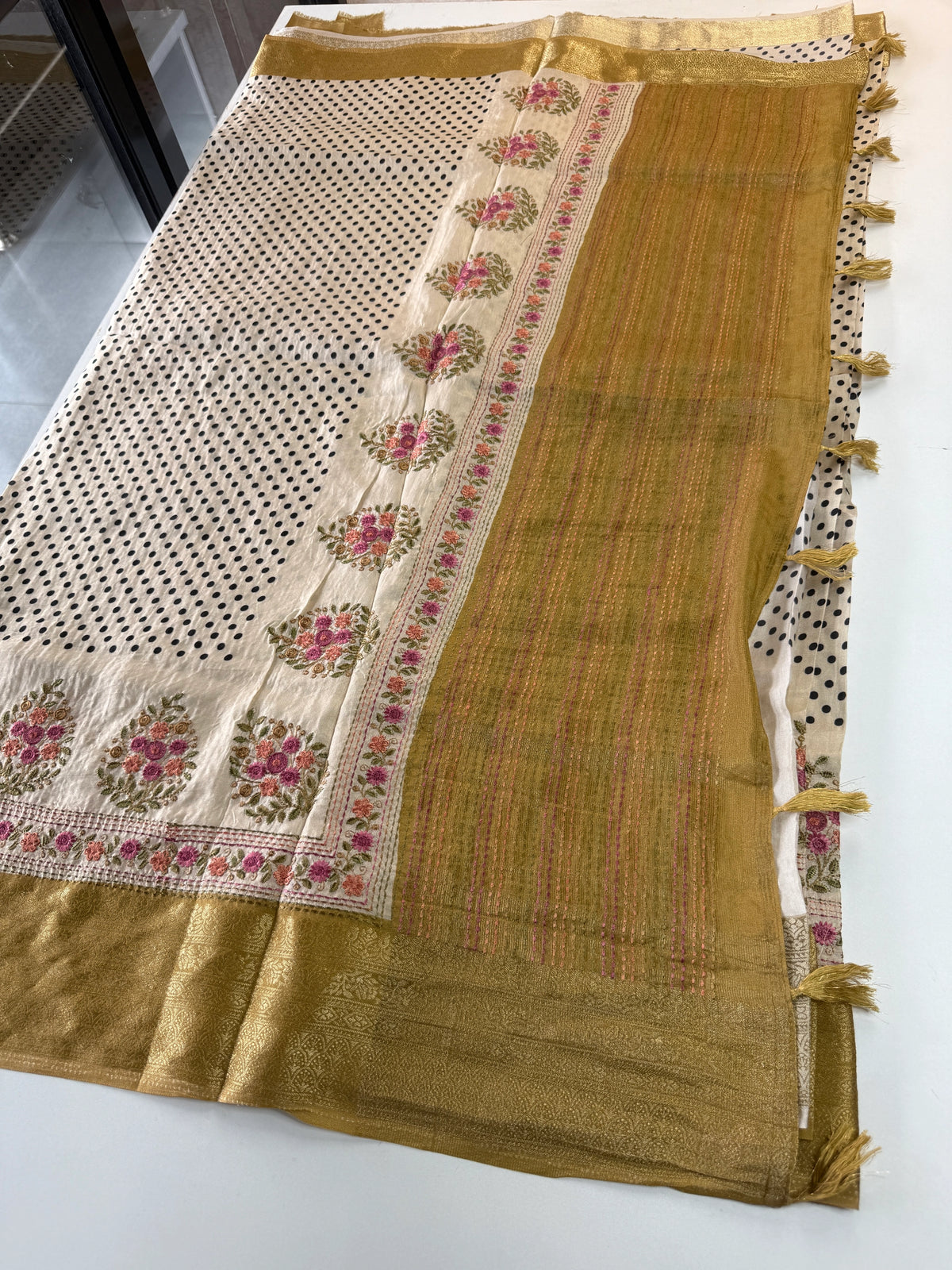 Modal silk saree / 633B