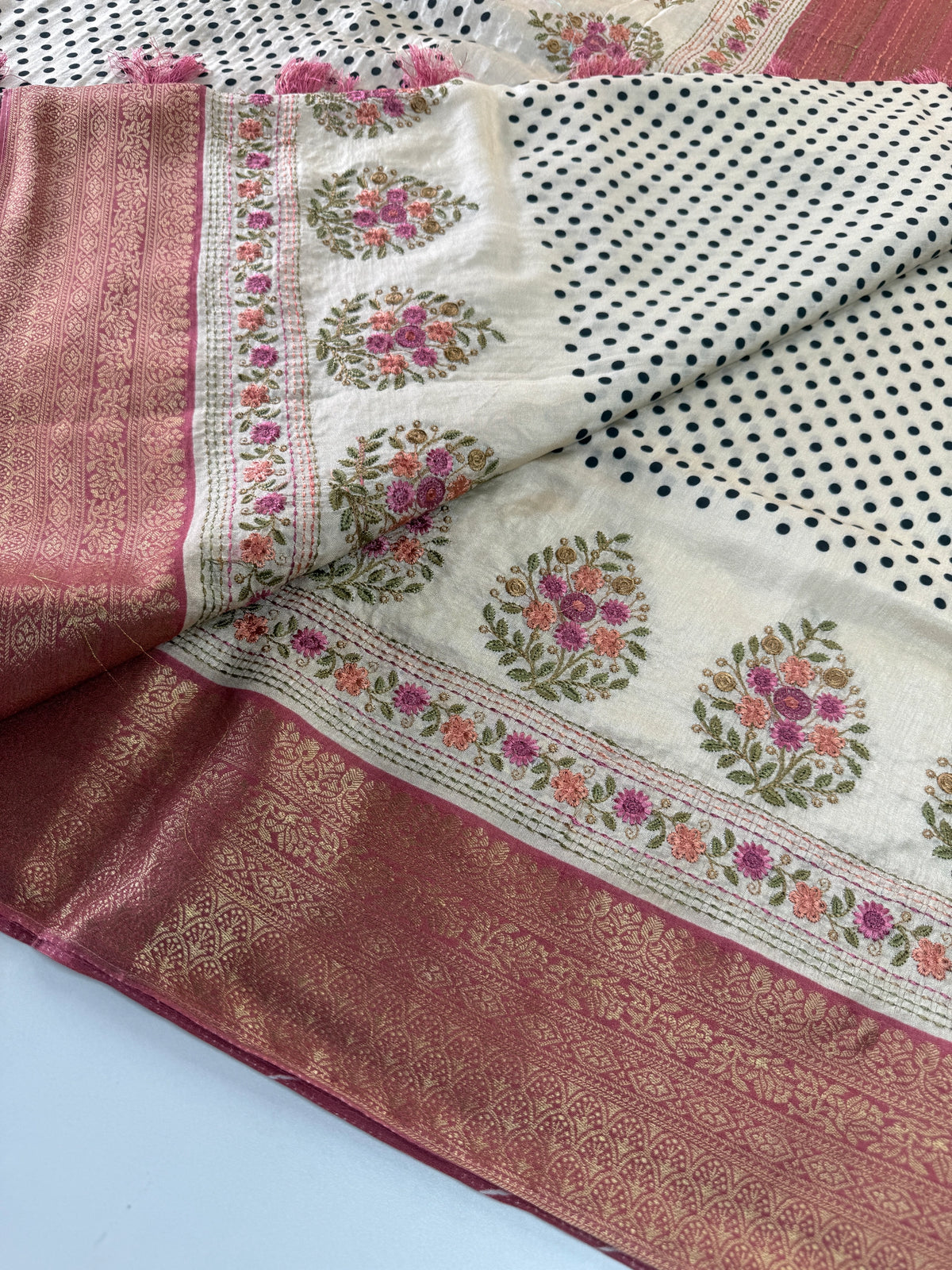 Modal silk saree / 633B
