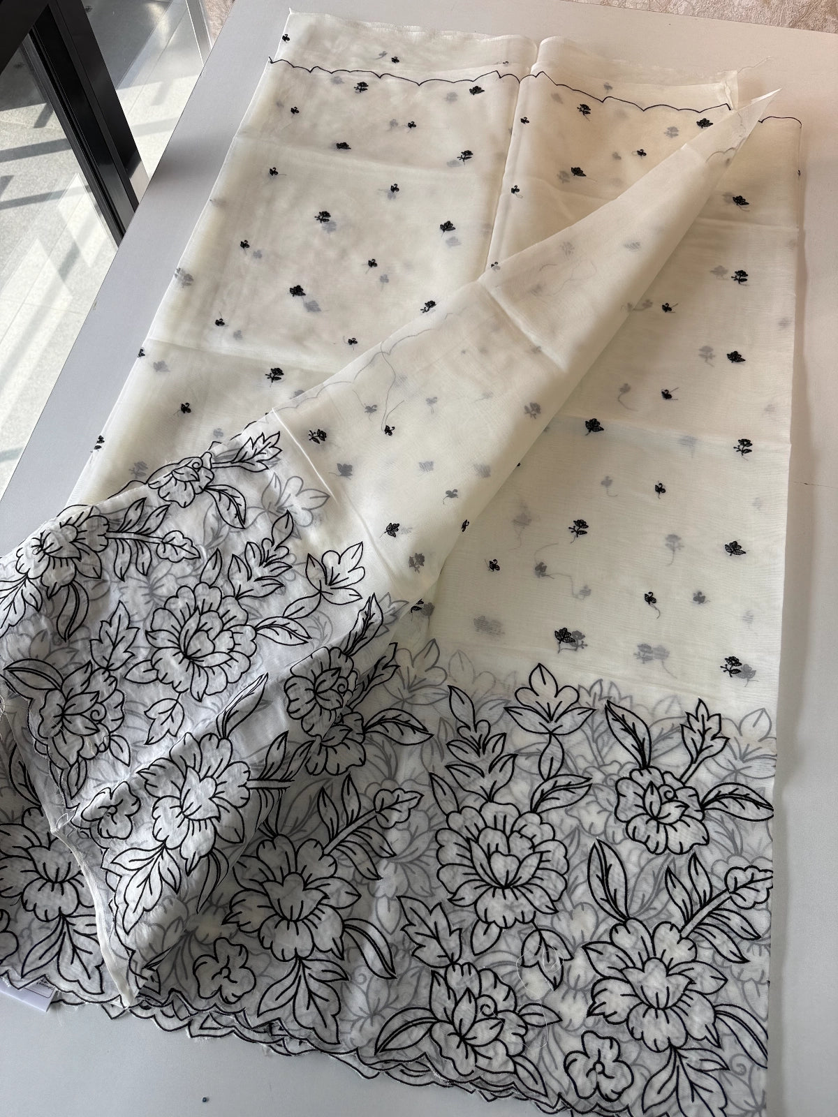 Viscous Organza Saree/ DU18