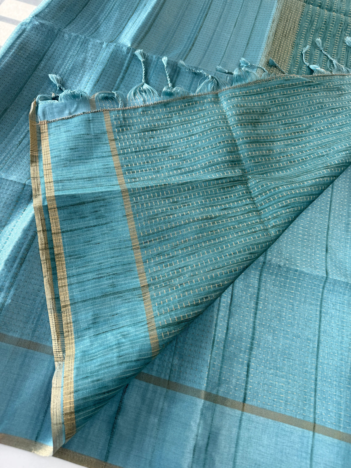Semi matka saree/MAT12