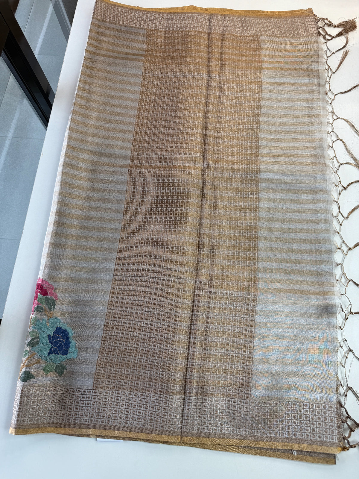 Tissue weaved Saree/ 268D