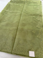 Crushed tissue with organza blend /CM051