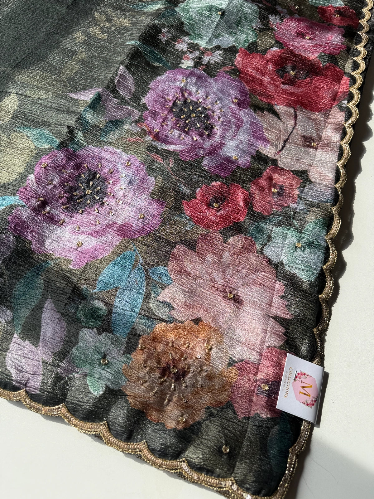 Crushed crape floral / A172