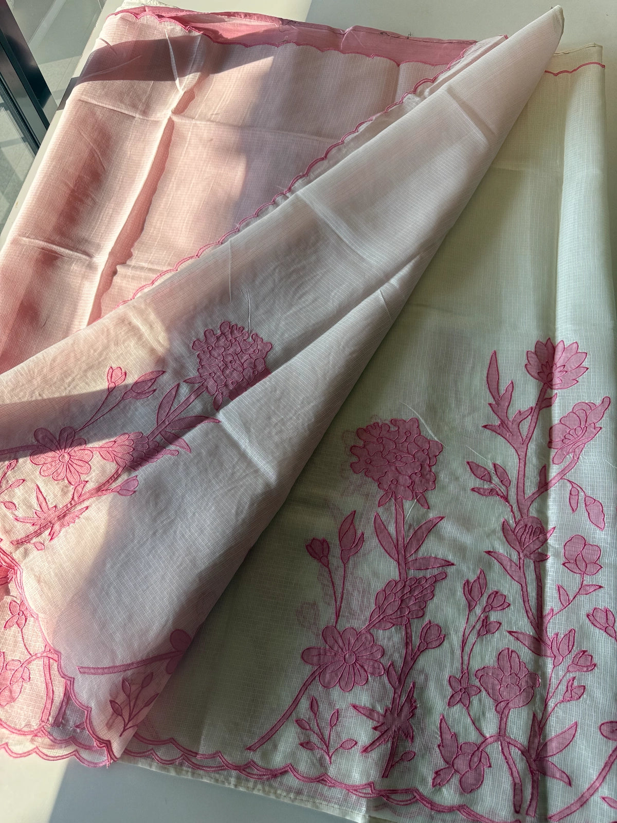 Silky kotta Appliqué worked Saree/ 4410