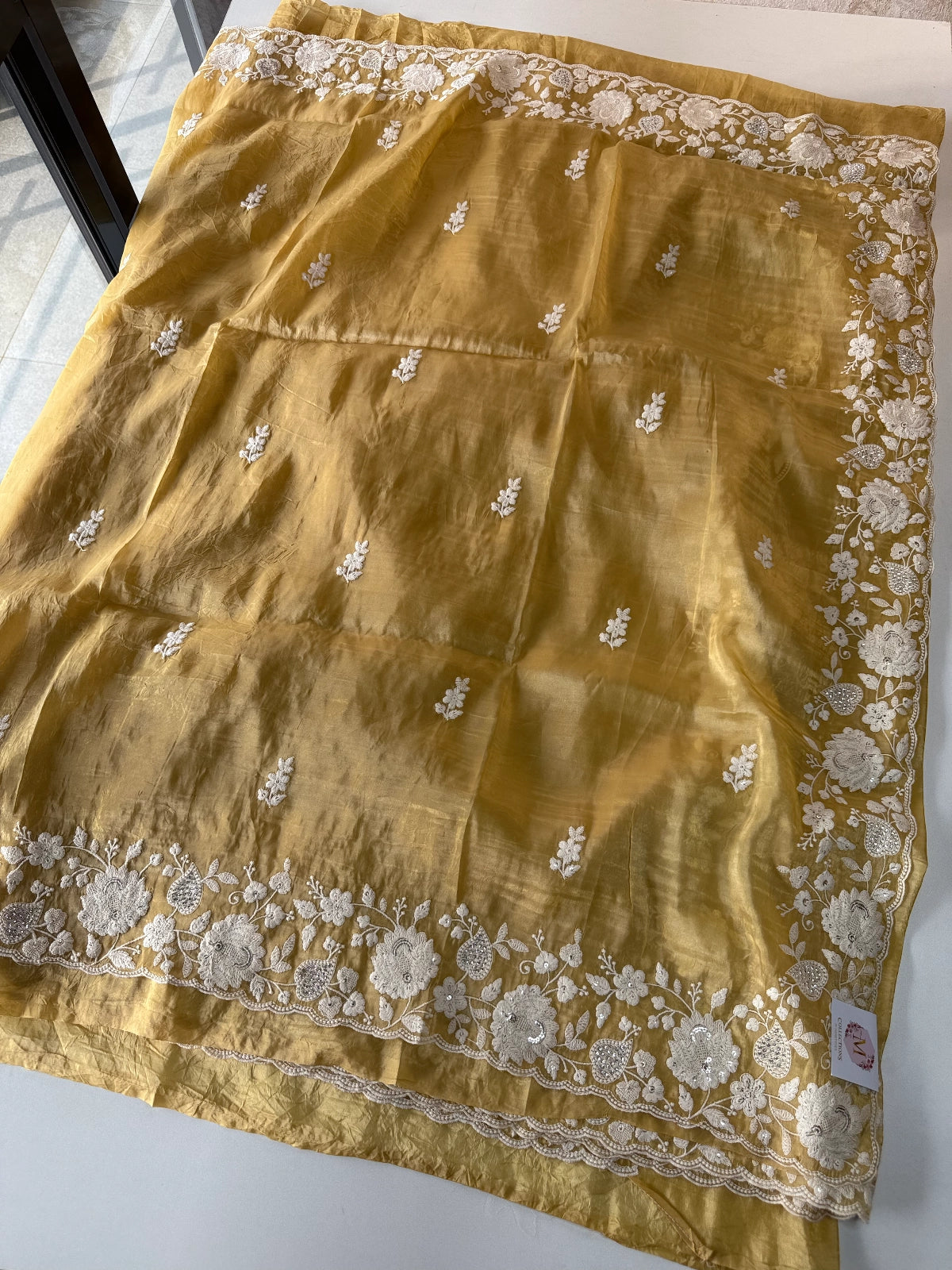 Crushed Organza Saree / MK01