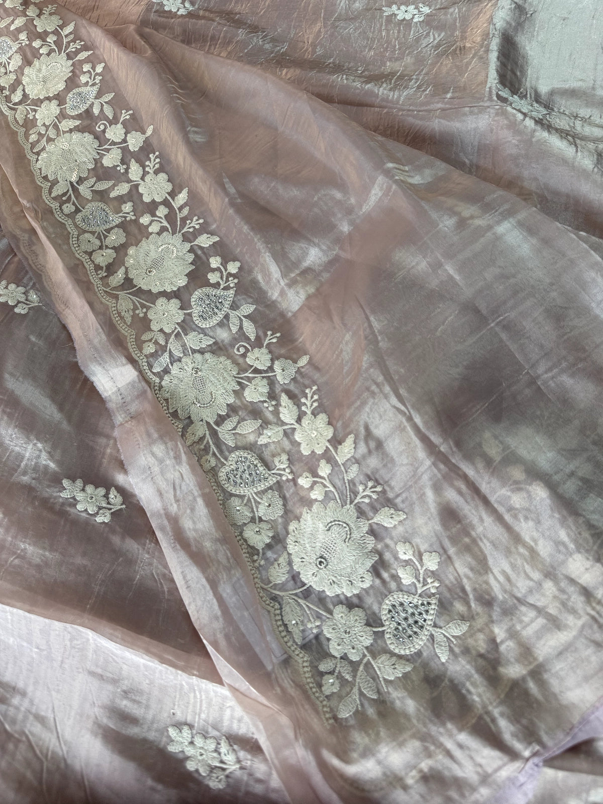 Crushed Organza Saree / MK01
