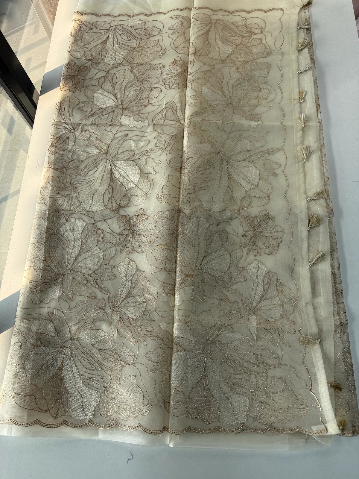 ST003/ Organza Saree