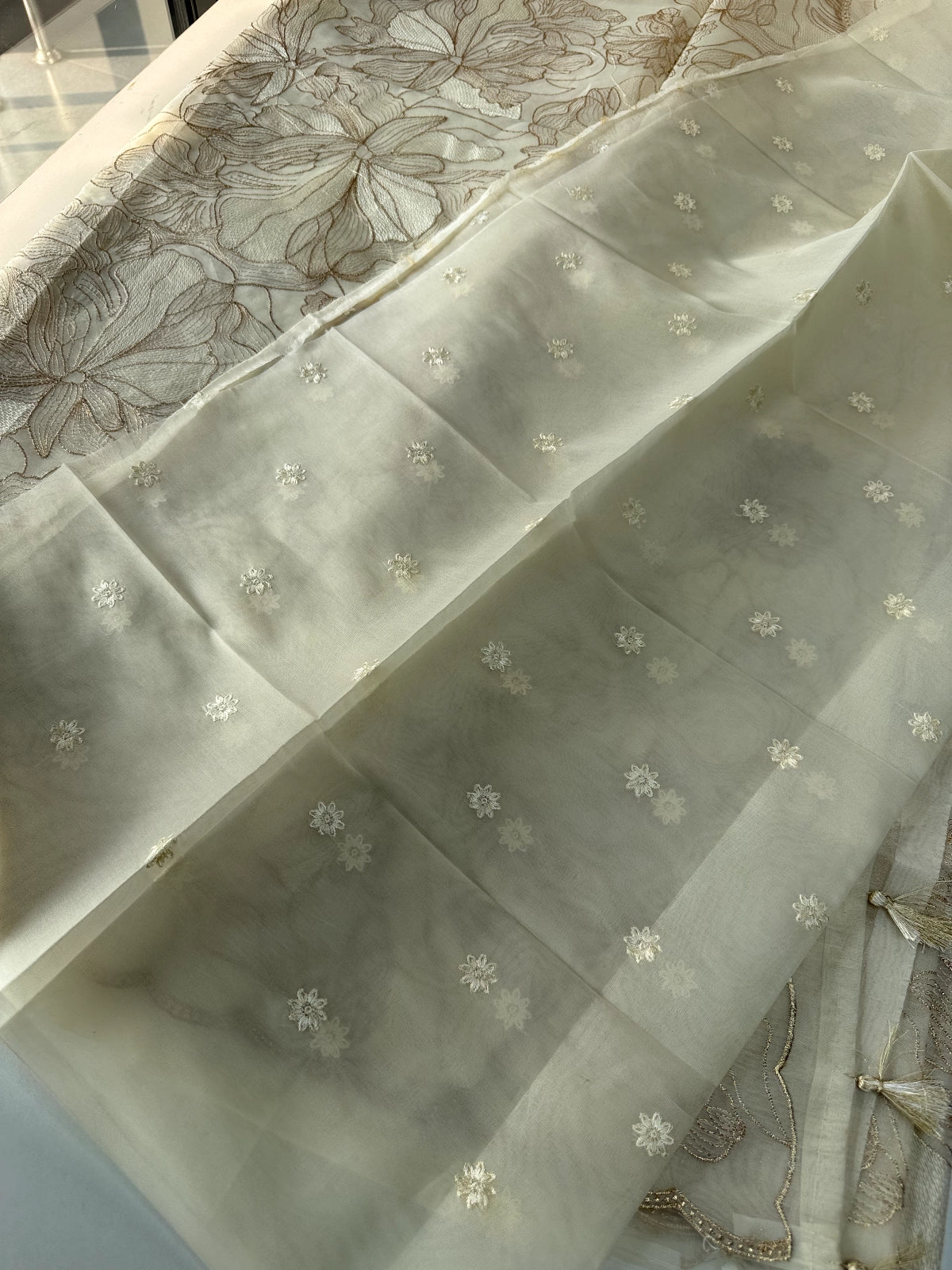 ST003/ Organza Saree