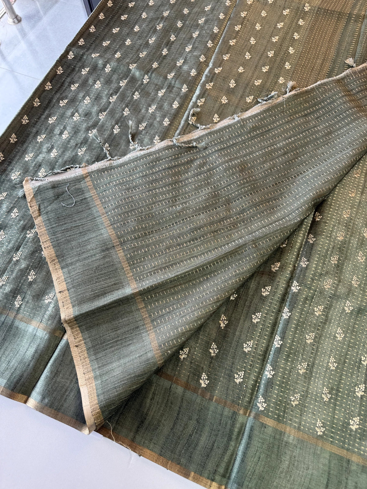 Soft Semi Tussar Silk Saree / MD364