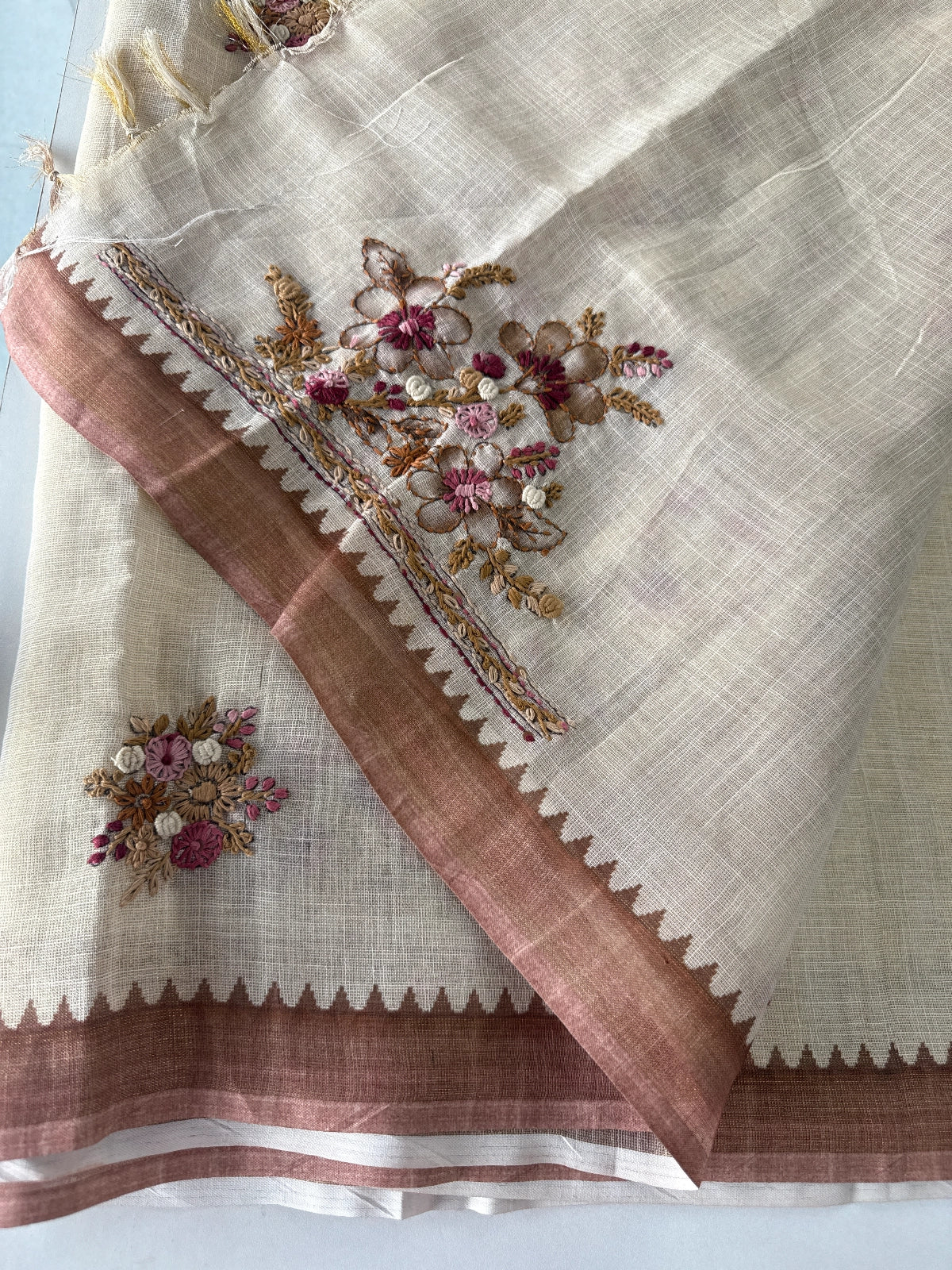 Tissue Linen Saree/ KM4080