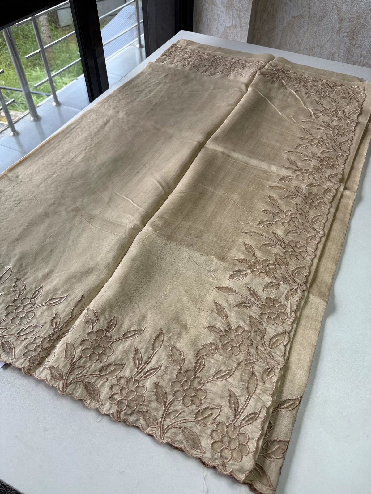 Semi silk / ARV10