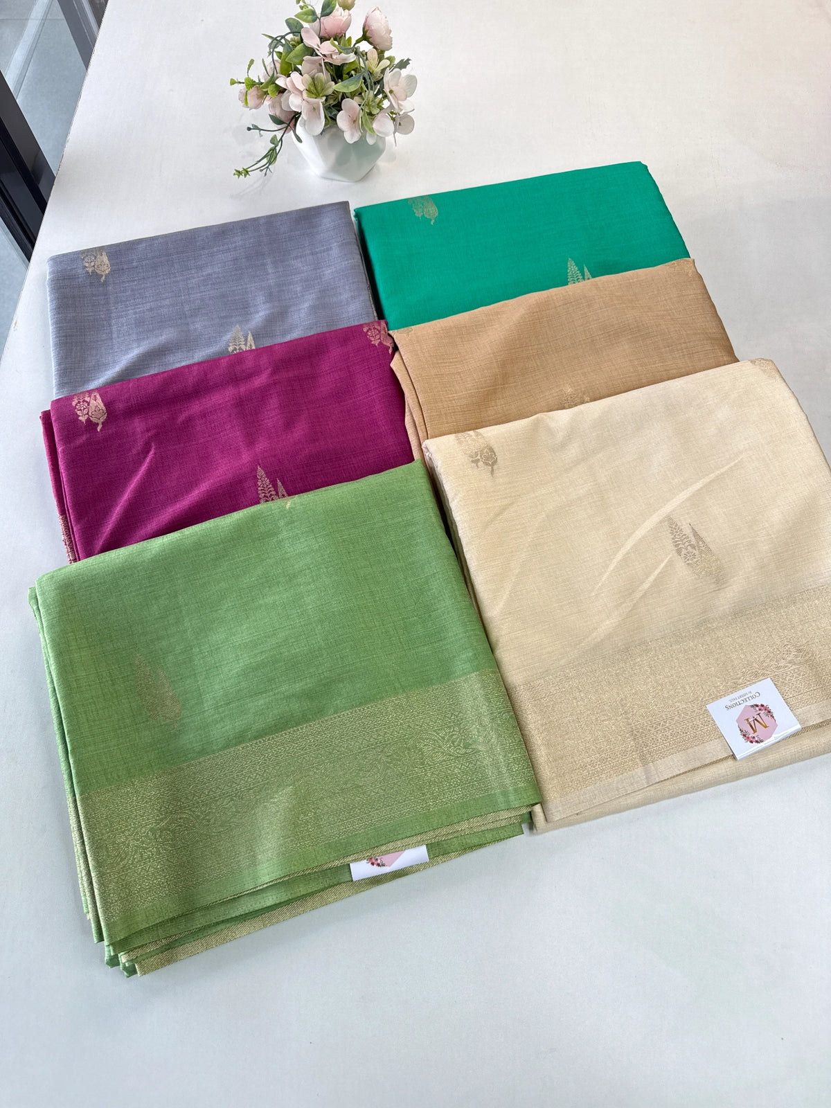 Semi silk Banarasi weaved saree/JFS55