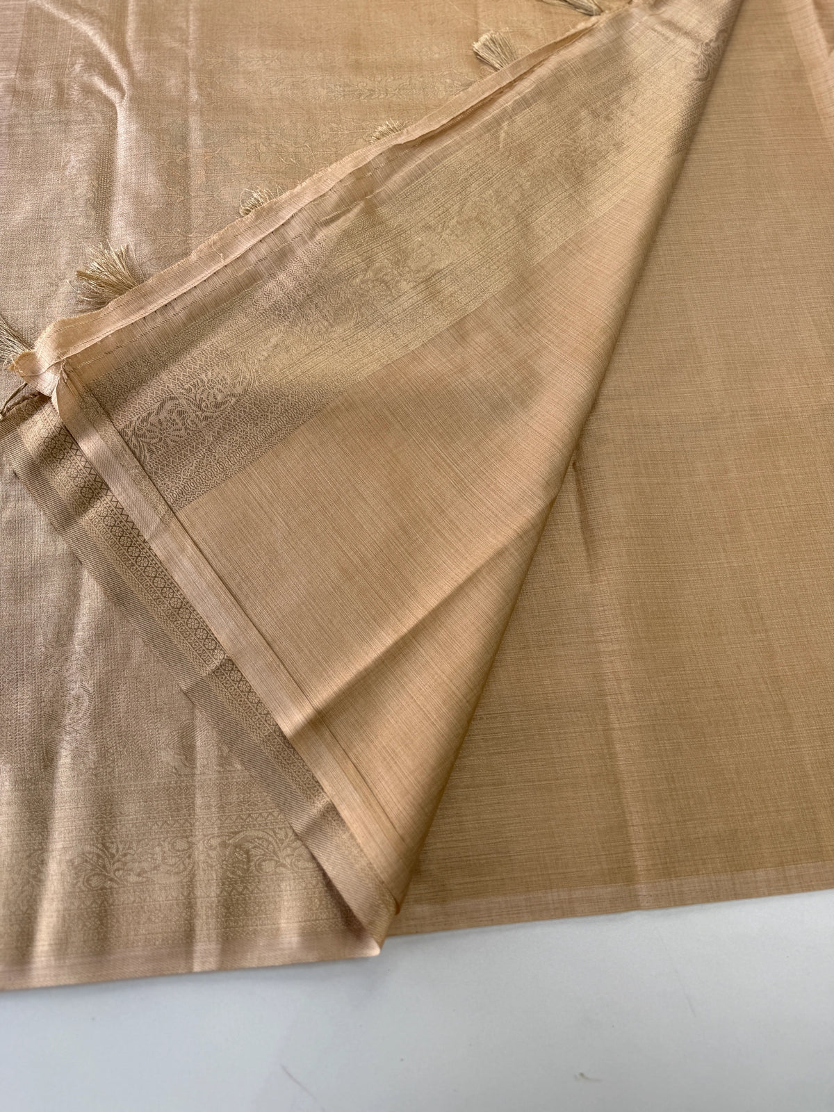 Semi silk Banarasi weaved saree/JFS55