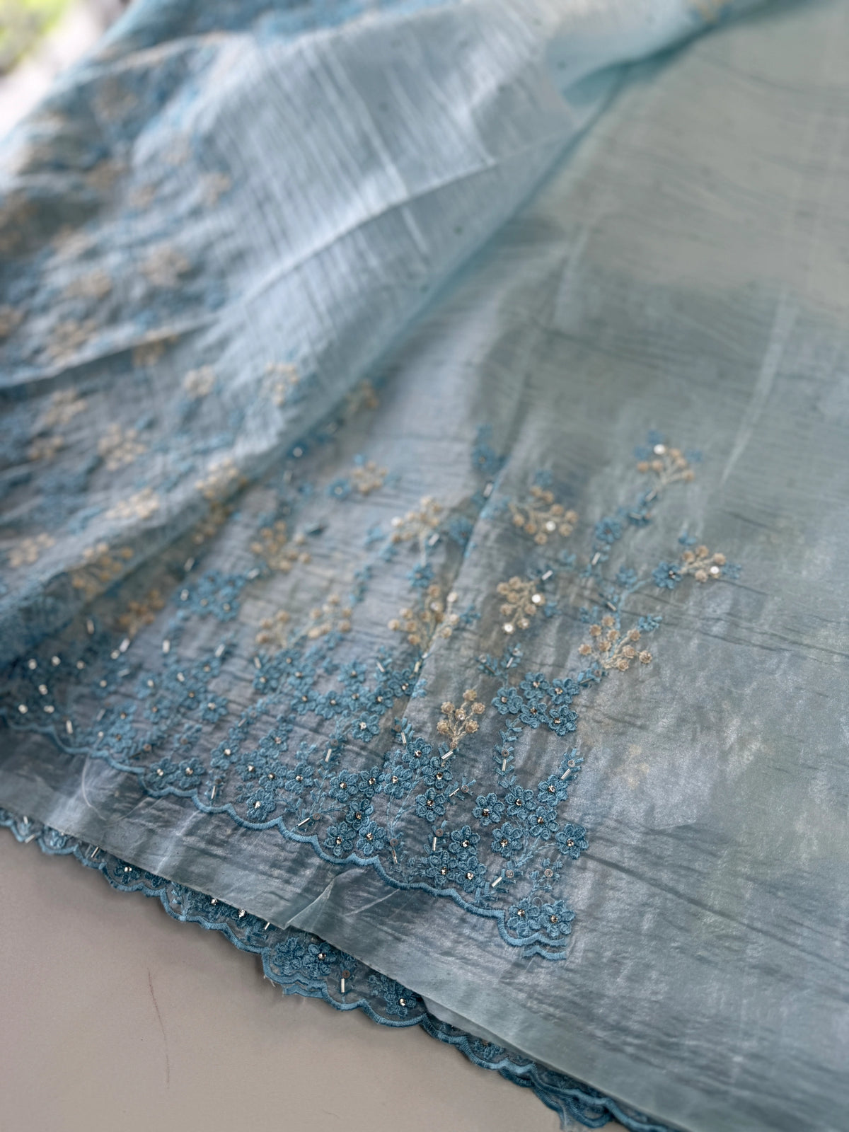 Crushed Crape Saree/ HW456