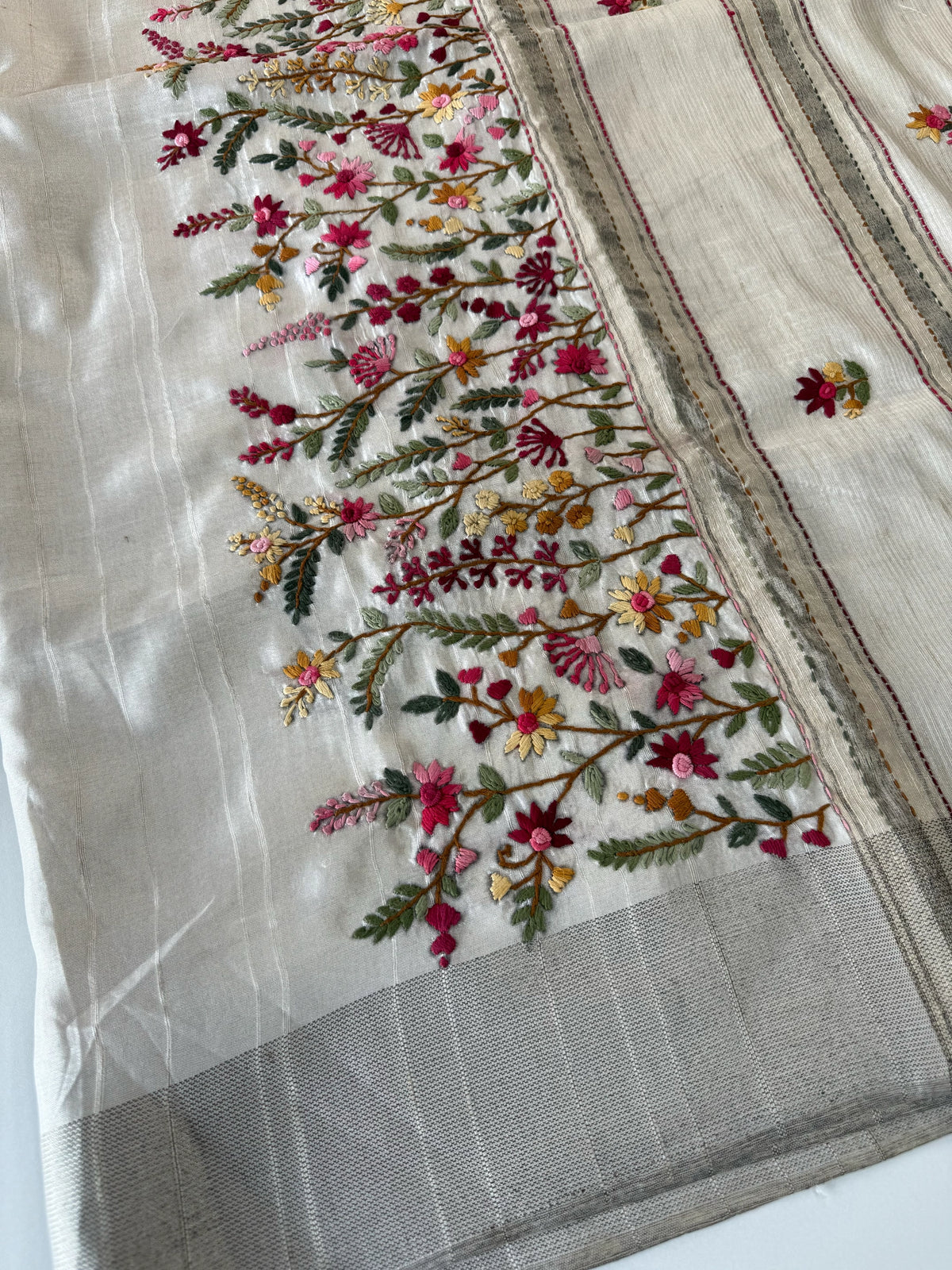 Soft semi Tussar saree/ DSS01