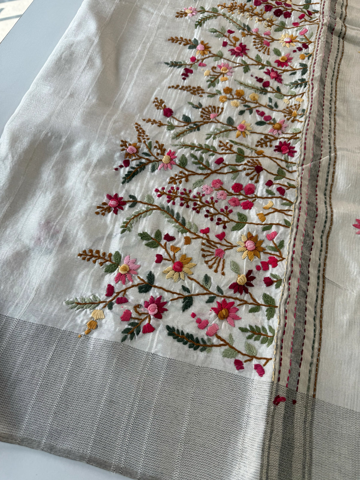 Soft semi Tussar saree/ DSS01