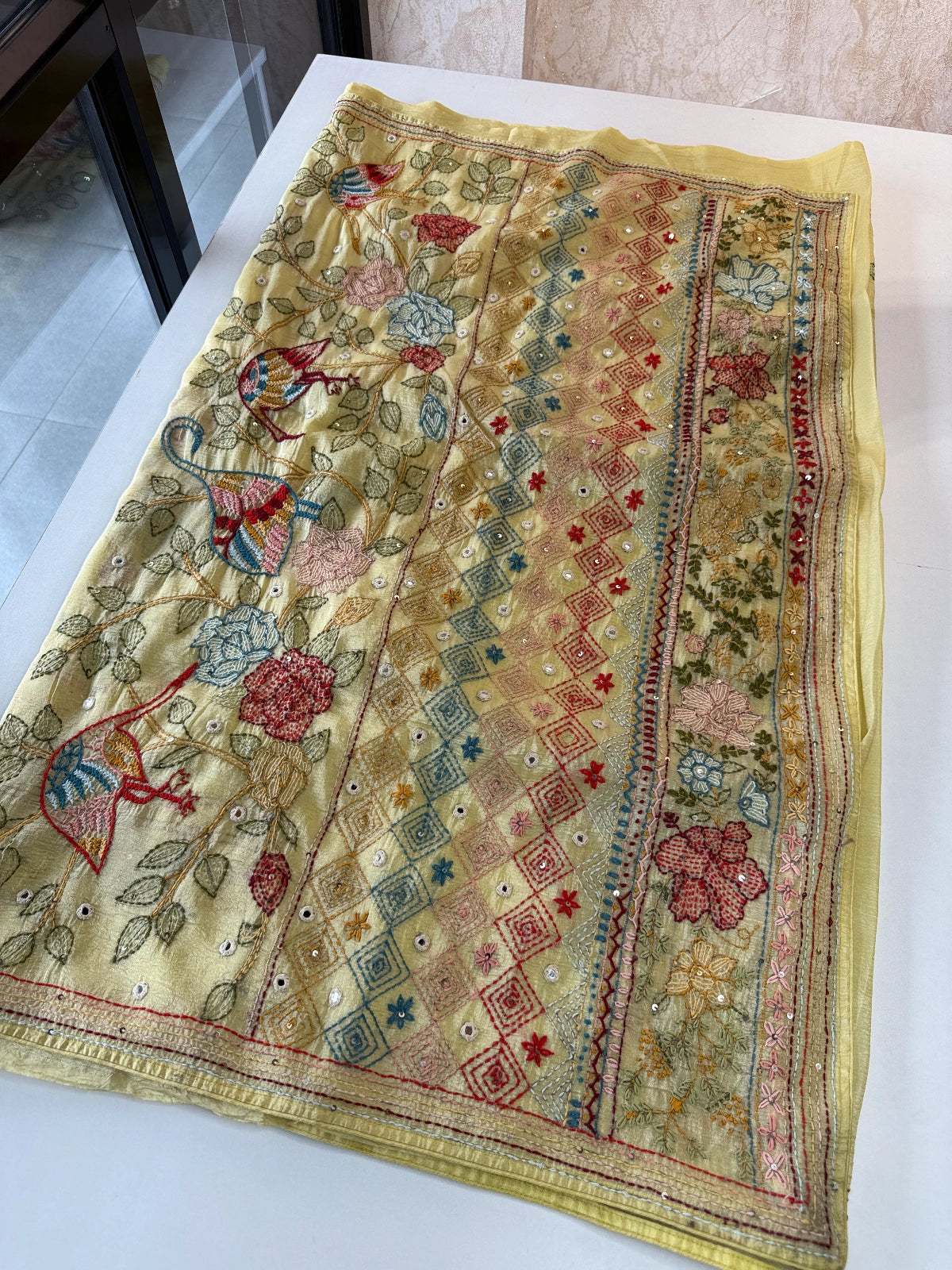 Crashed crape saree / MK069