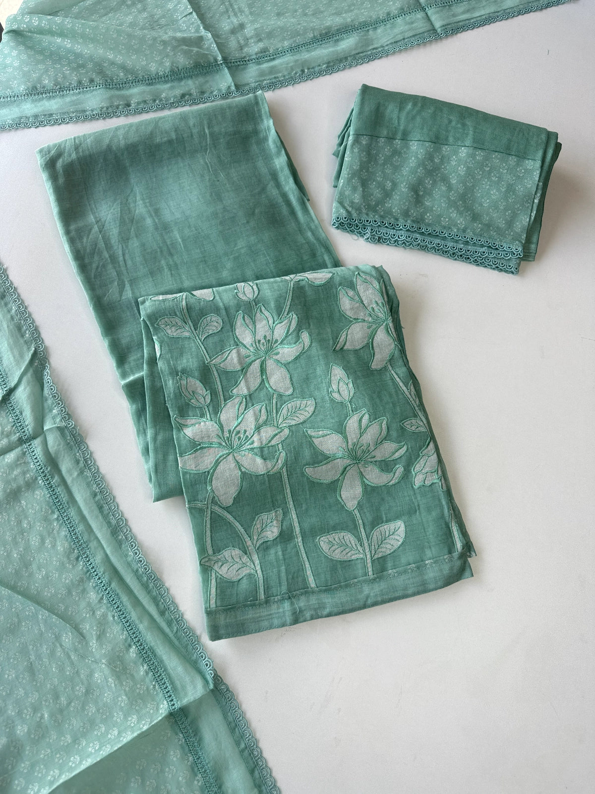 Mal Chanderi / U5084