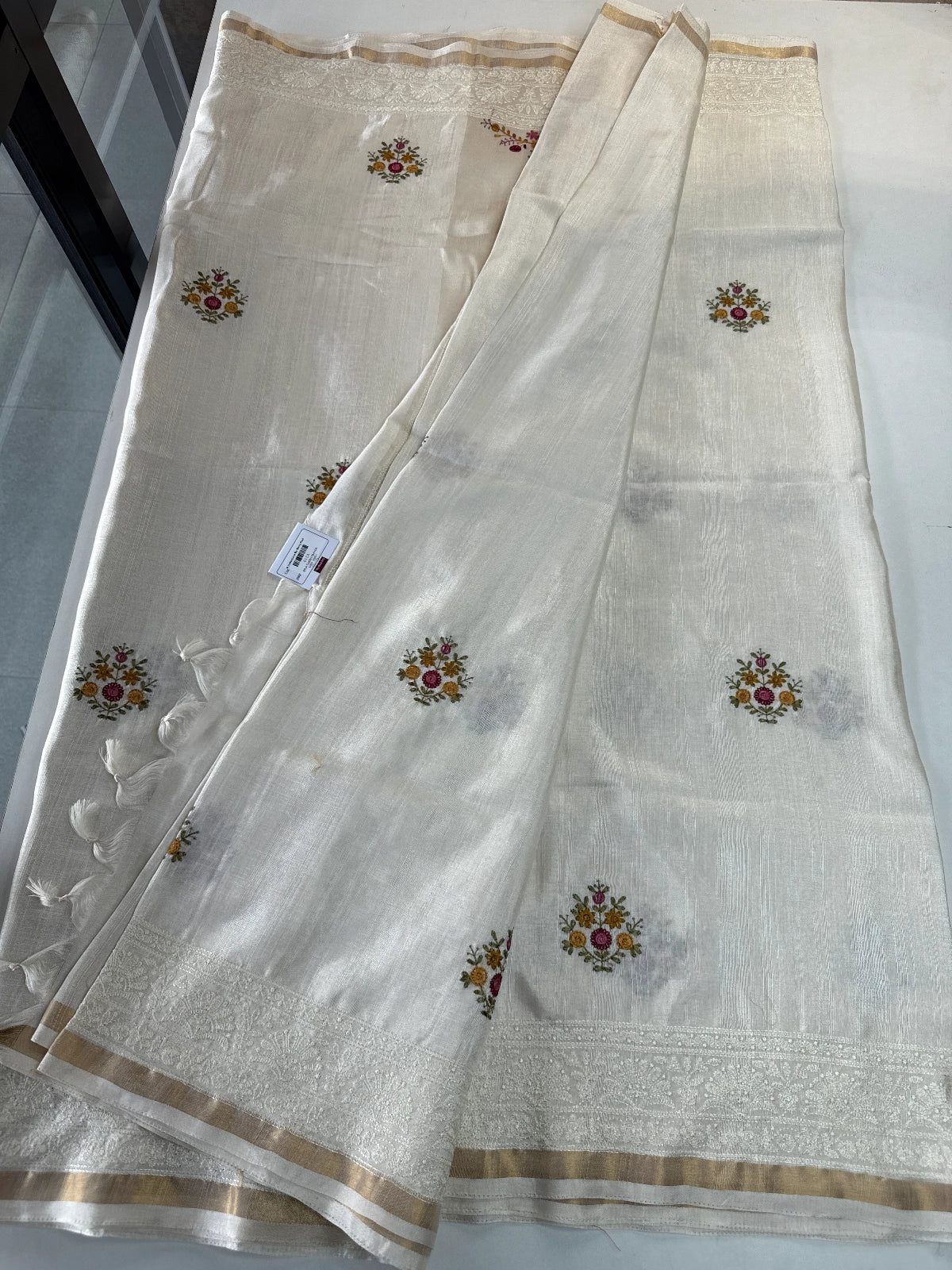 Tissue linen Saree/ 610A