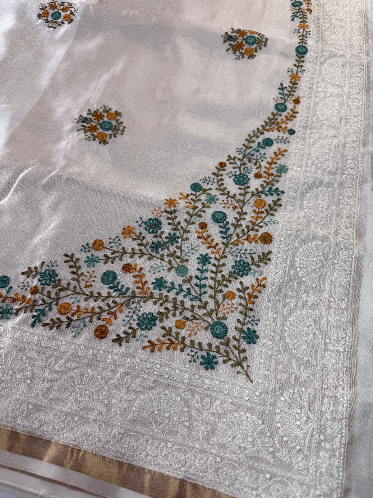 Tissue linen Saree/ 610A