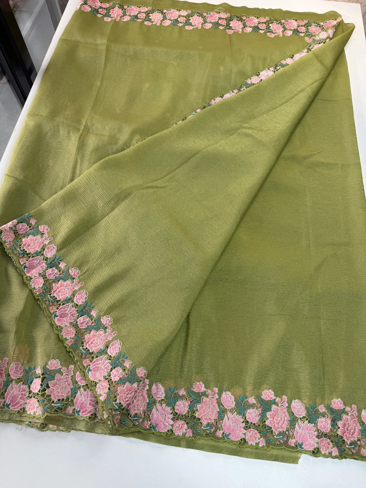 Crushed crape saree / SA7960