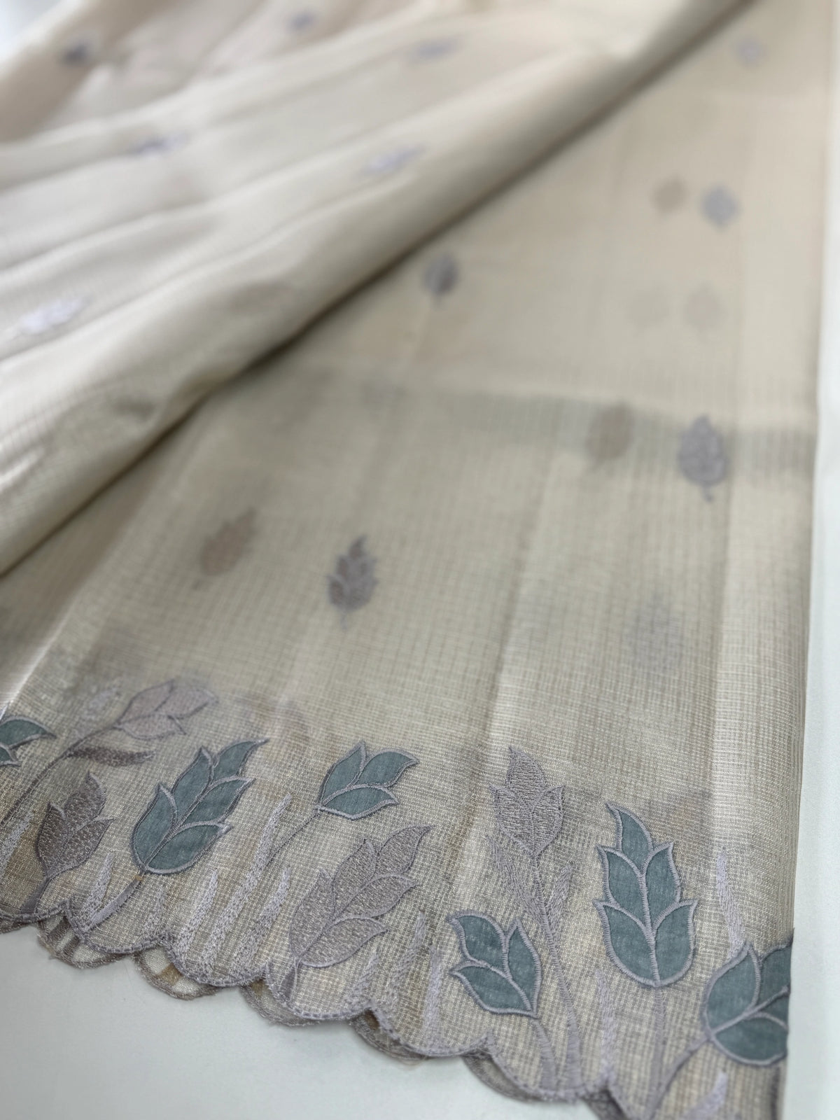 Tissue Saree (Silver)/ 121EFS