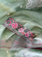 Crushed Premium crape saree/ SC222