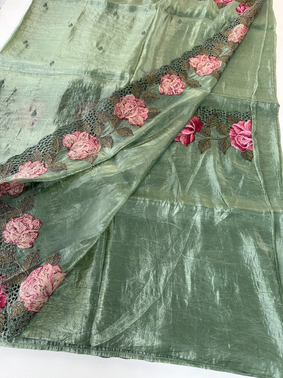 Crushed Oragnza Saree / SC8129