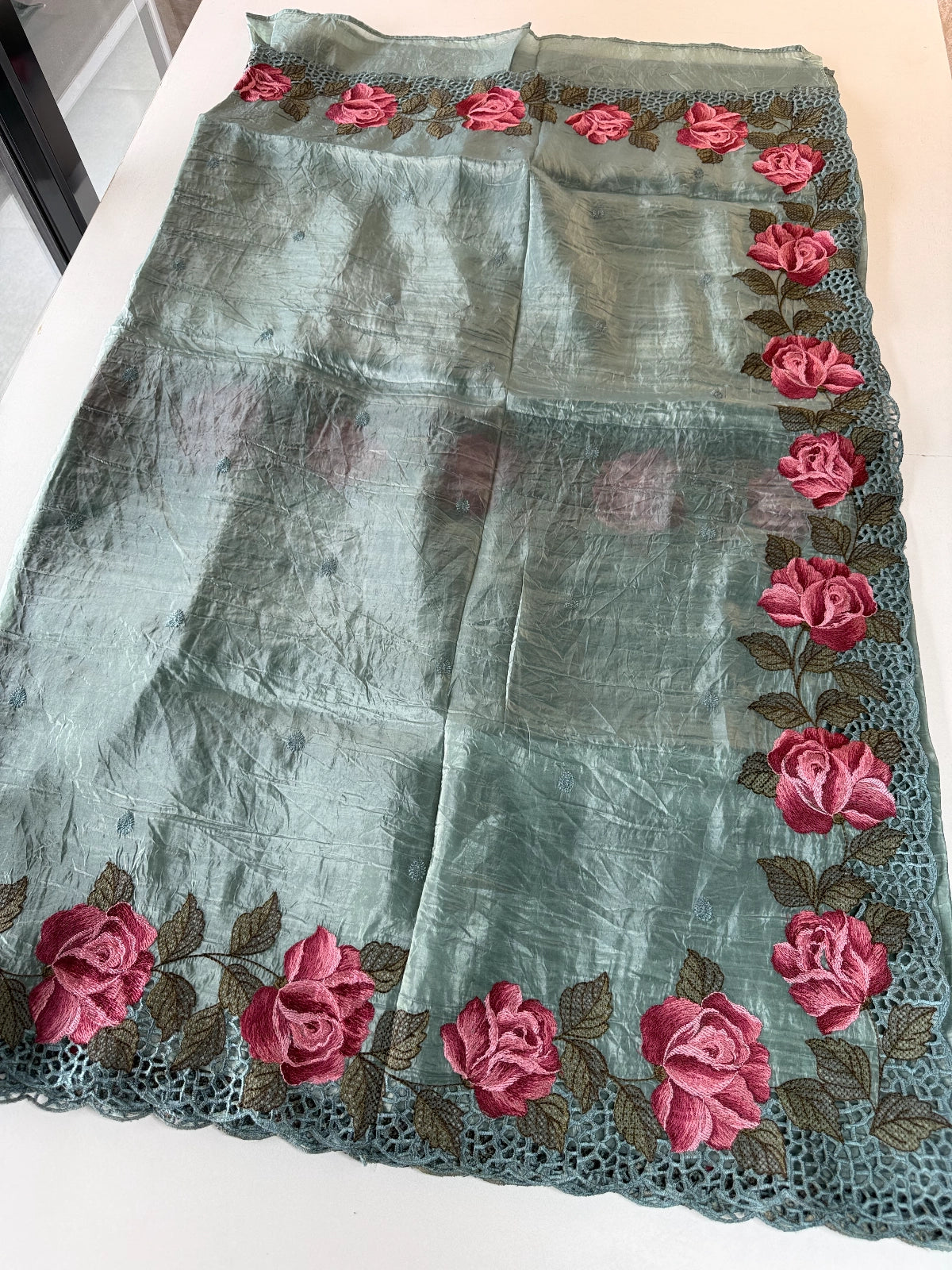 Crushed Oragnza Saree / SC8129