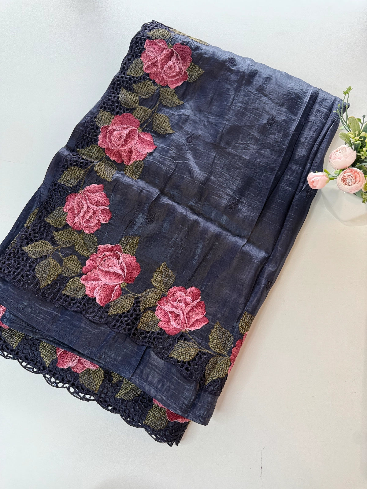 Crushed Oragnza Saree / SC8129
