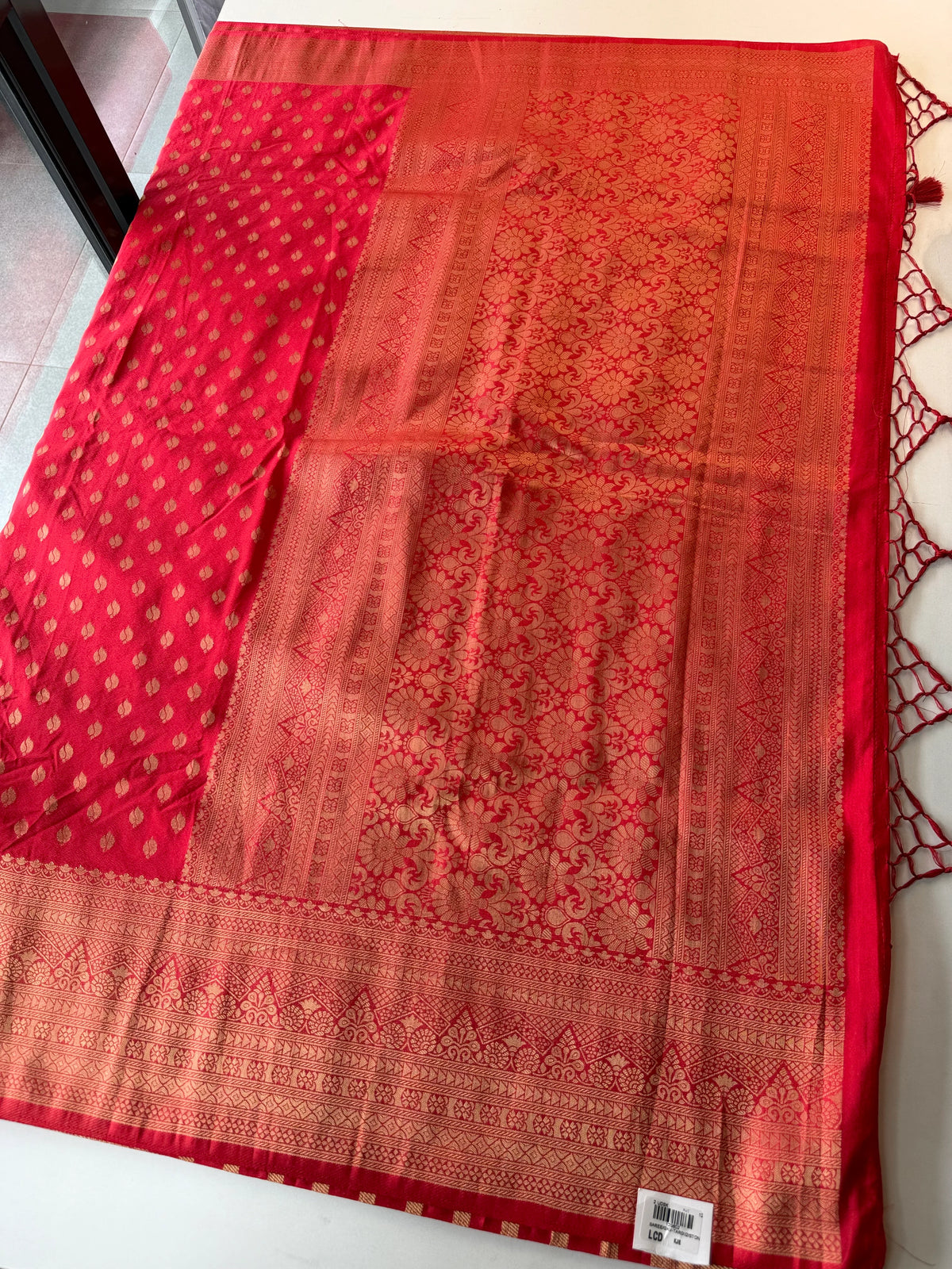Georgette Banarasi /TAR2