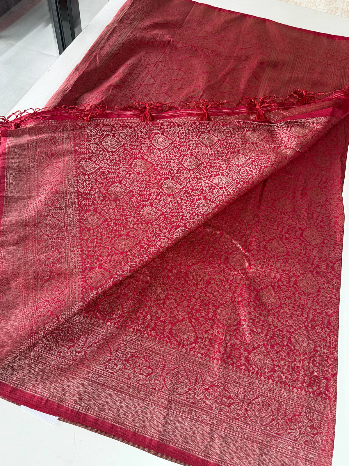 Soft Georgette Banarasi weaved saree/ AY101