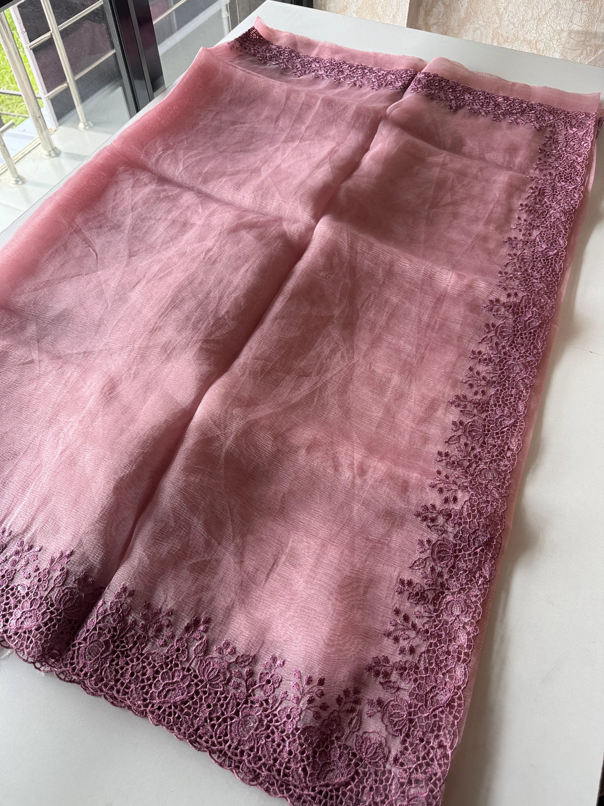 Crushed Tissue /CW066