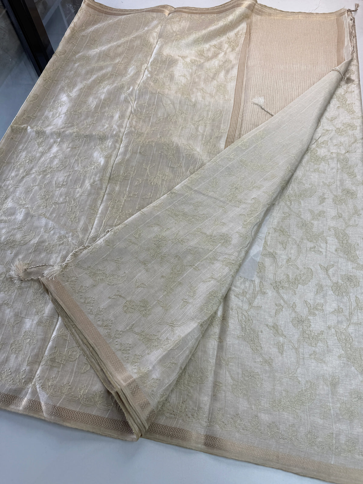 Soft semi Tussar Saree/ FGD503