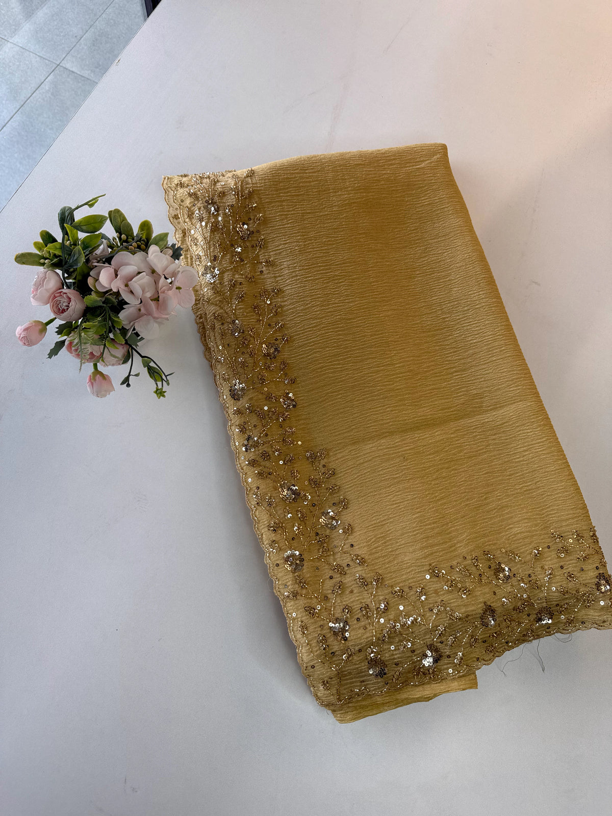 Crushed Crape / HW132