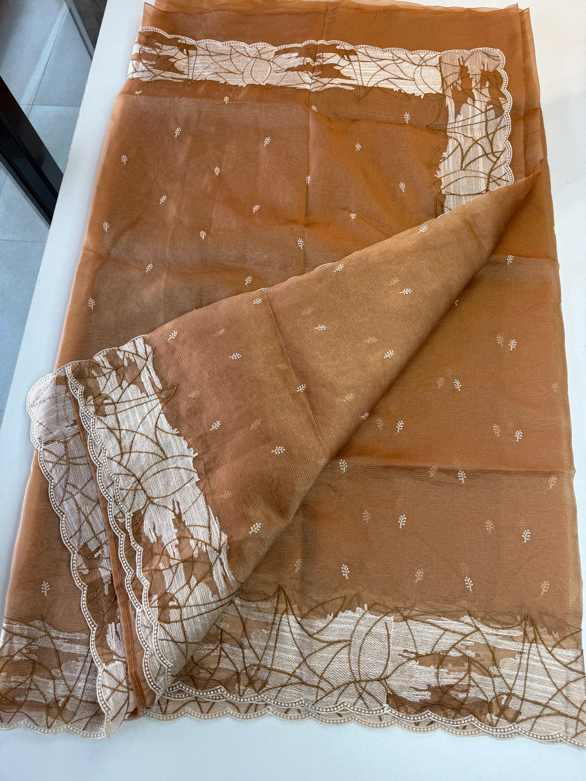 Soft Crushed Tissue / CW450