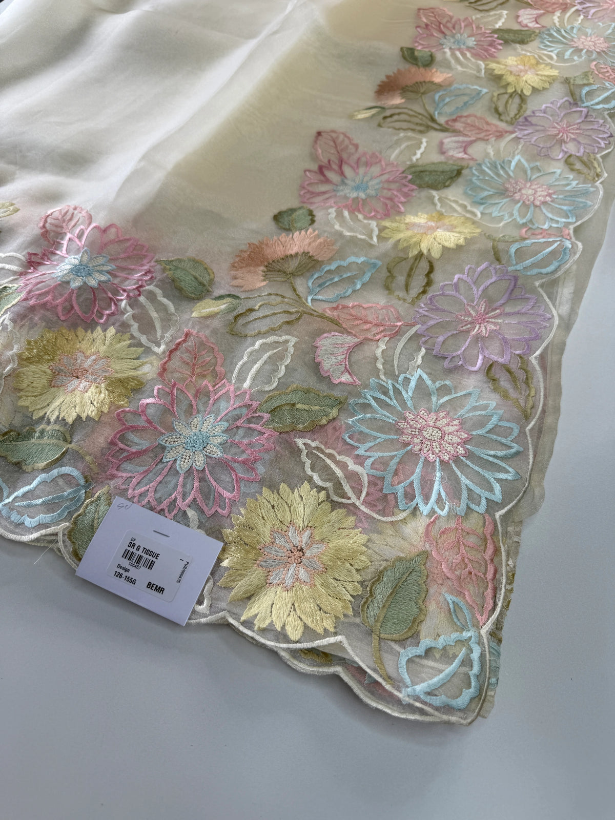 Glass organza Saree/ 155G